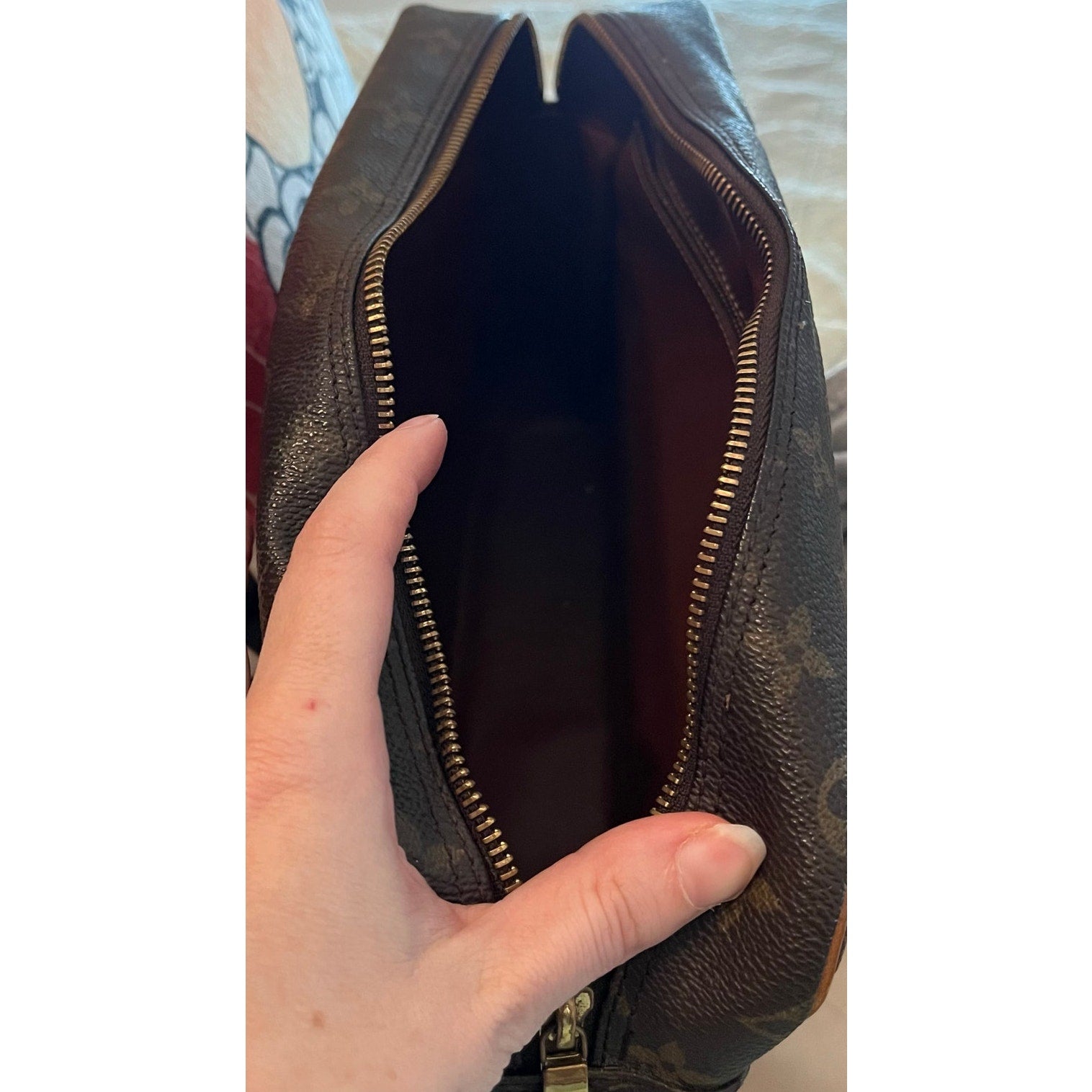 Louis Vuitton Trocadero Handbag Monogram Canvas 30