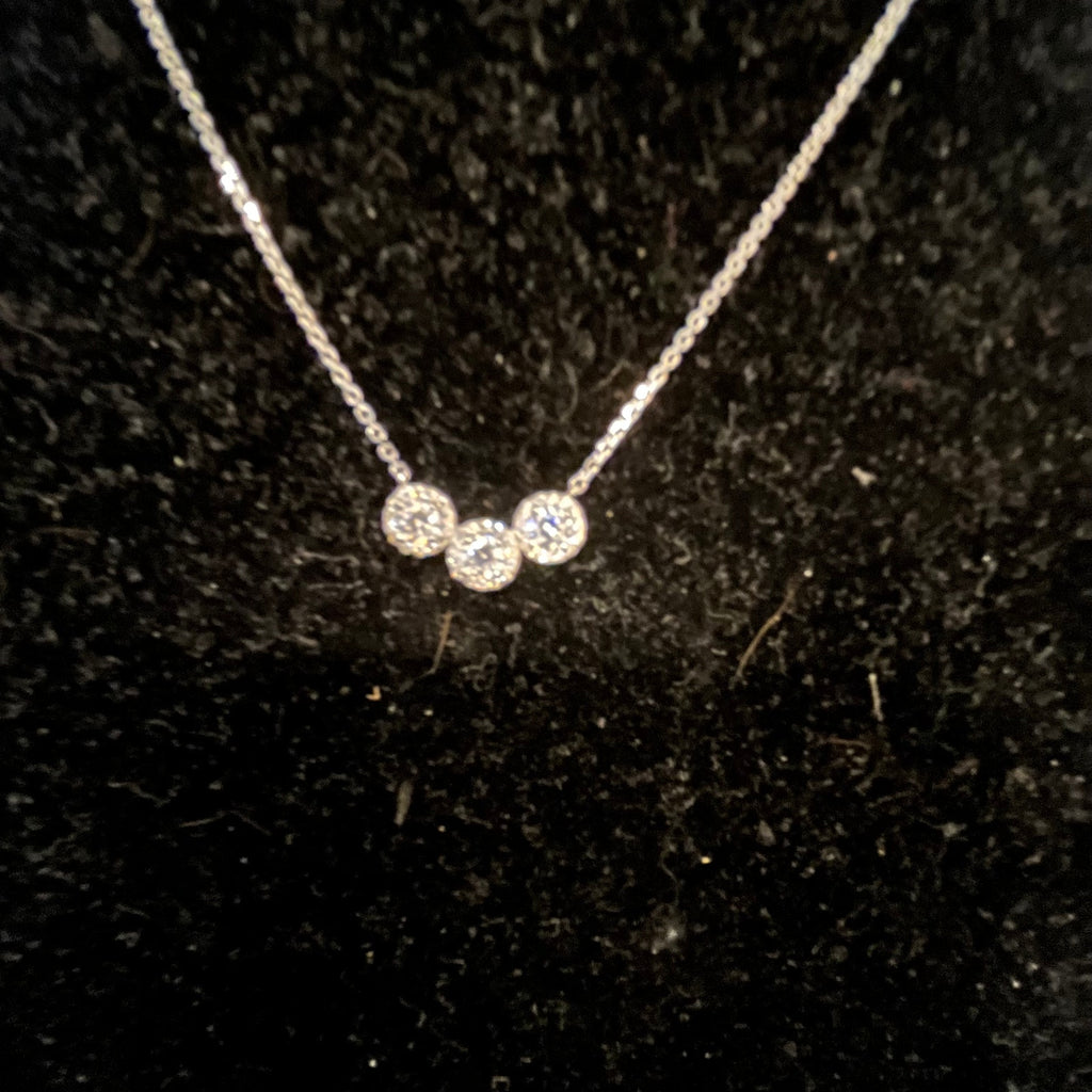 DanielMark 3 Cluster Pendant Necklace