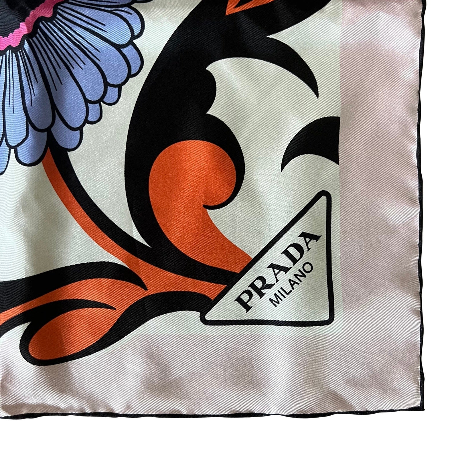 NEW PRADA Printed silk twill scarf 90x90 sold out