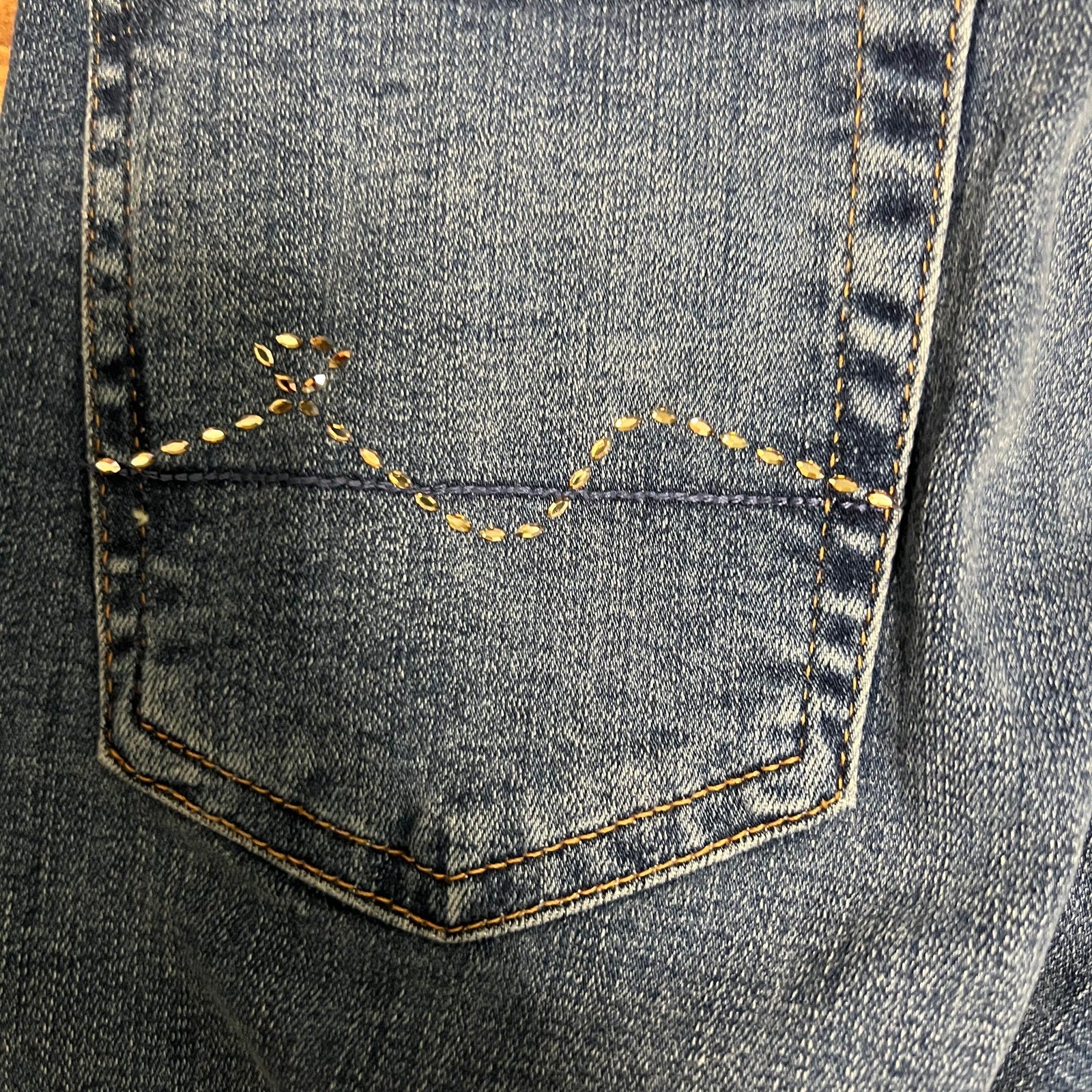 7 For All Mankind Swarovski Skinny Jeans Dark Wash Stretch Denim Size 25 NWT